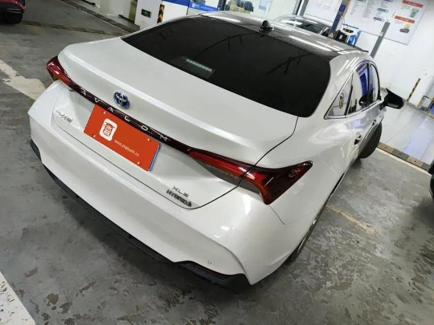Toyota 2023 Asian Dragon Double Engine 2.5 Stepless XLE Premium Automatic Gear 2