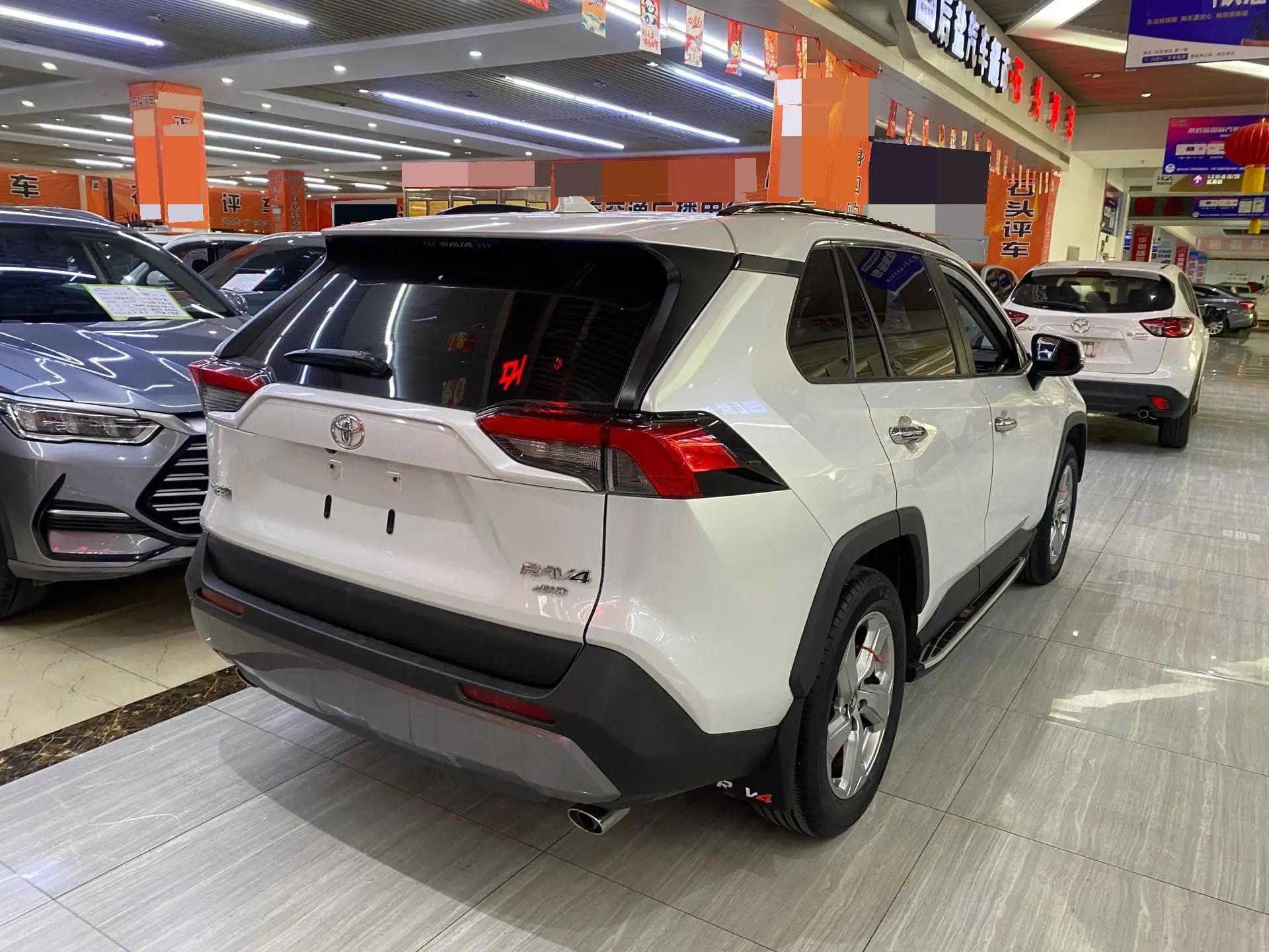 RAV4 Rongfeng 2021 2.0L CVT Four-wheel Drive Fashion Edition 10