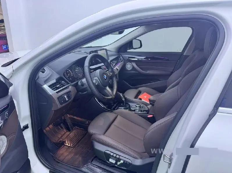 BMW X2 2022 sDrive25i M sports suit 2