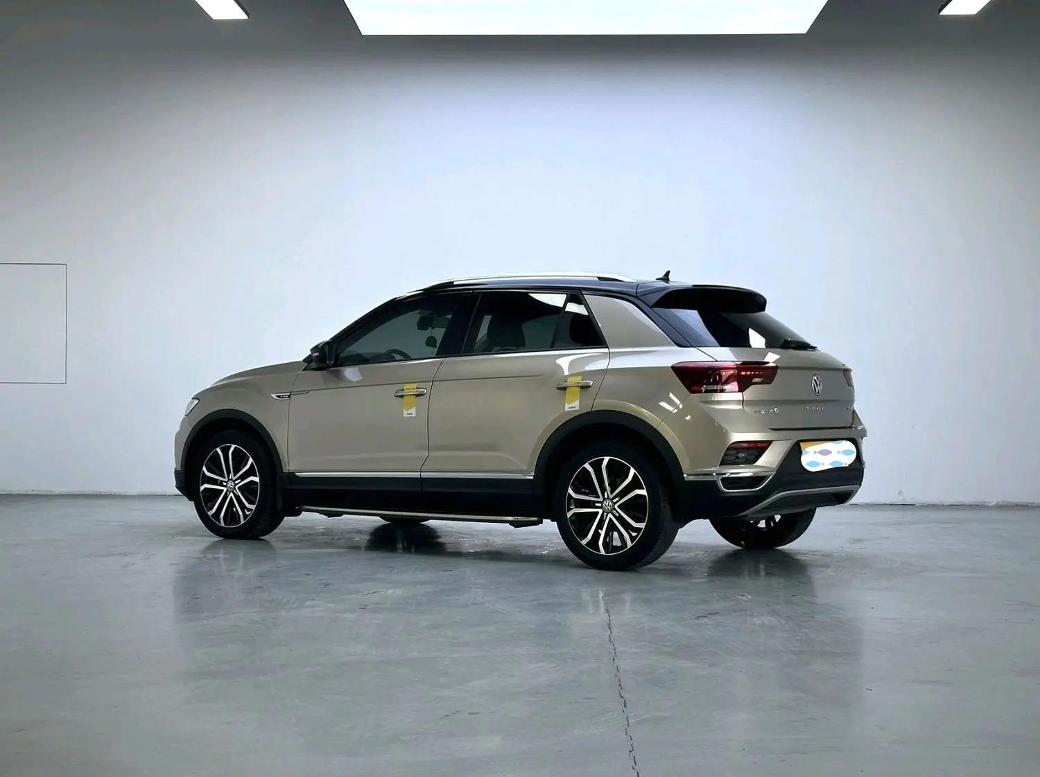 T-ROC Tange 2019 280TSI DSG Two-Drive Comfort National V 7