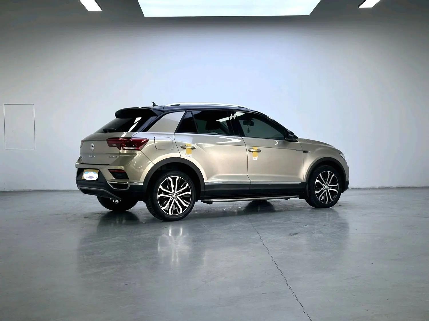 T-ROC Tange 2019 280TSI DSG Two-Drive Comfort National V 9