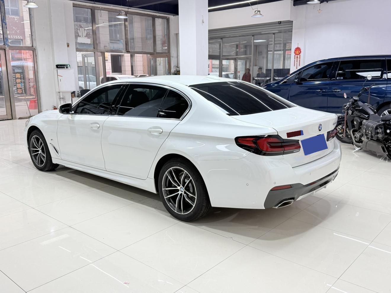 BMW 5 Series 2022 Change 2 525Li M Sports Suit 5