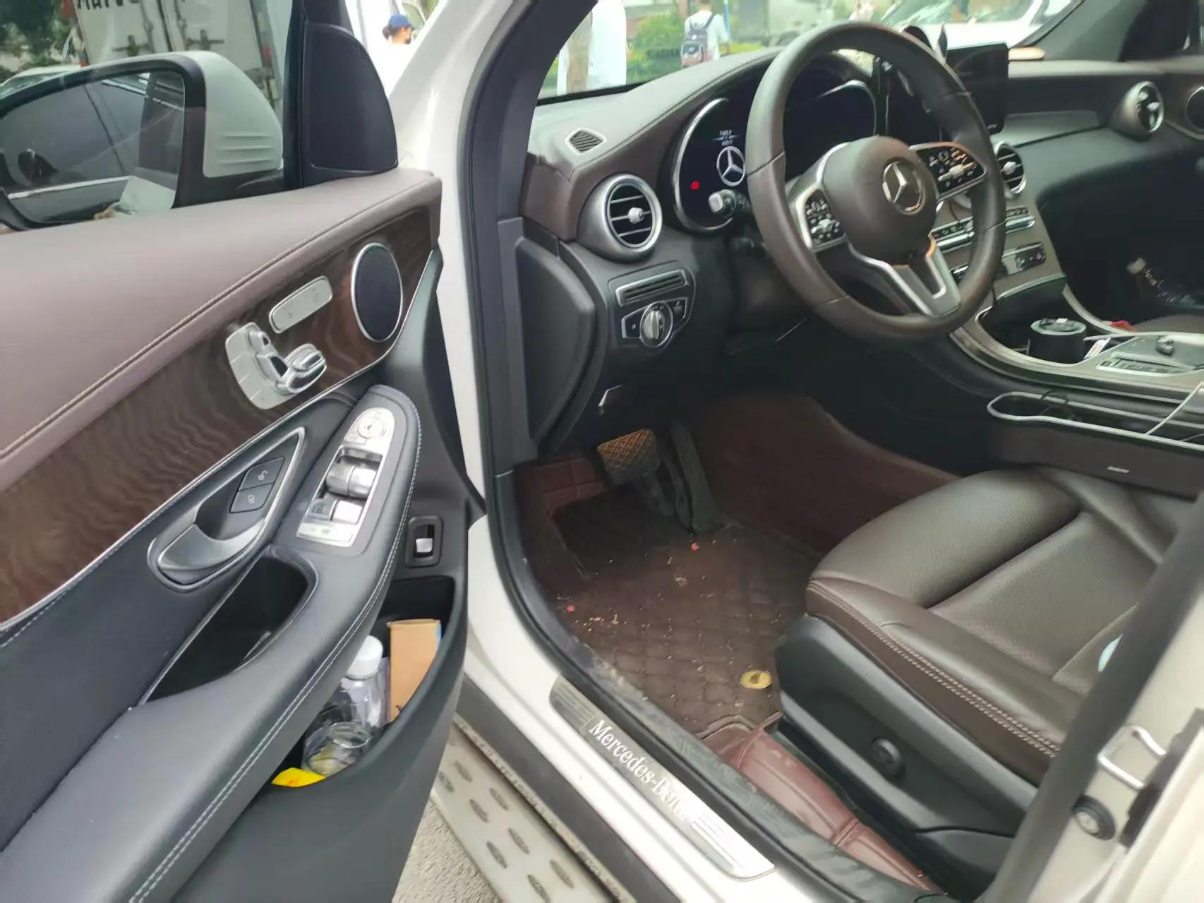 Mercedes Benz GLC 2020 to GLC 300 L 4MATIC Dynamic 10
