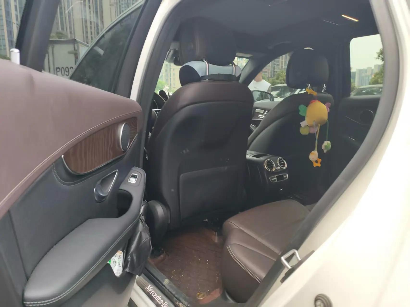 Mercedes Benz GLC 2020 to GLC 300 L 4MATIC Dynamic 9