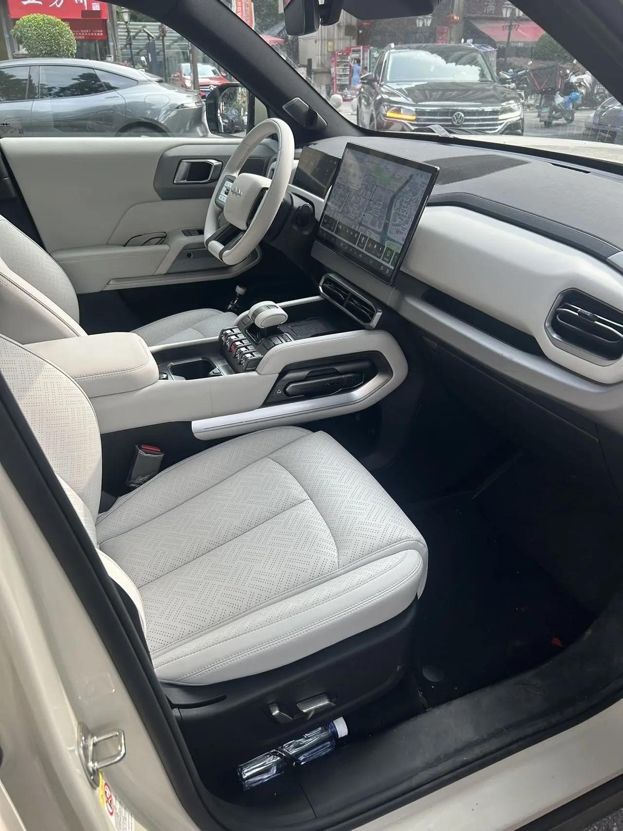 FangChengBao 2025 titanium 3 501KM rear drive Ultra version automatic gear 6