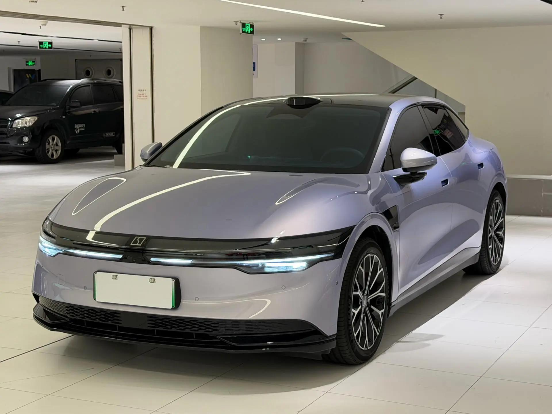 Открыть галерею: Zeekr 2025 Zeekr 007 Rear Drive Smart Driving Edition 75kWh Automatic Gear