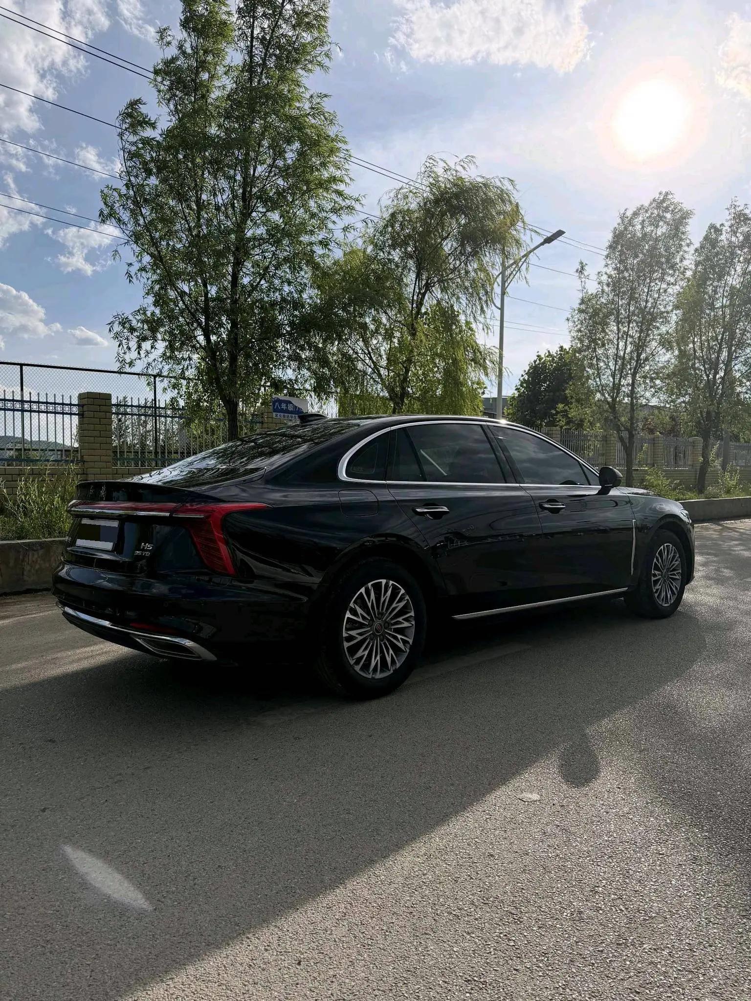HongQi 2025 H5 1.5T Flag Rhyme 500000 Commemorative Automatic Gear 9