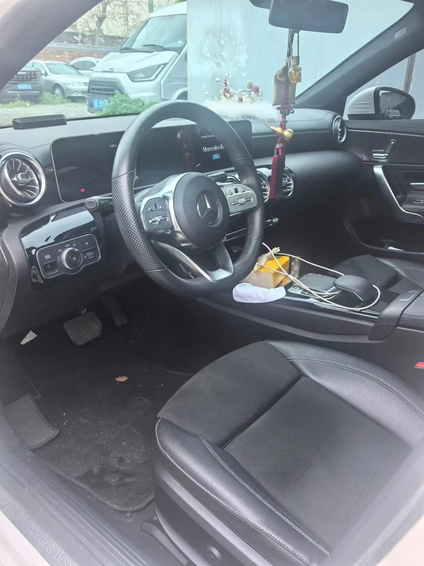Mercedes Benz Class A 2022 Model Changed to Class A 200 L Sports Sedan Fashion Model 6