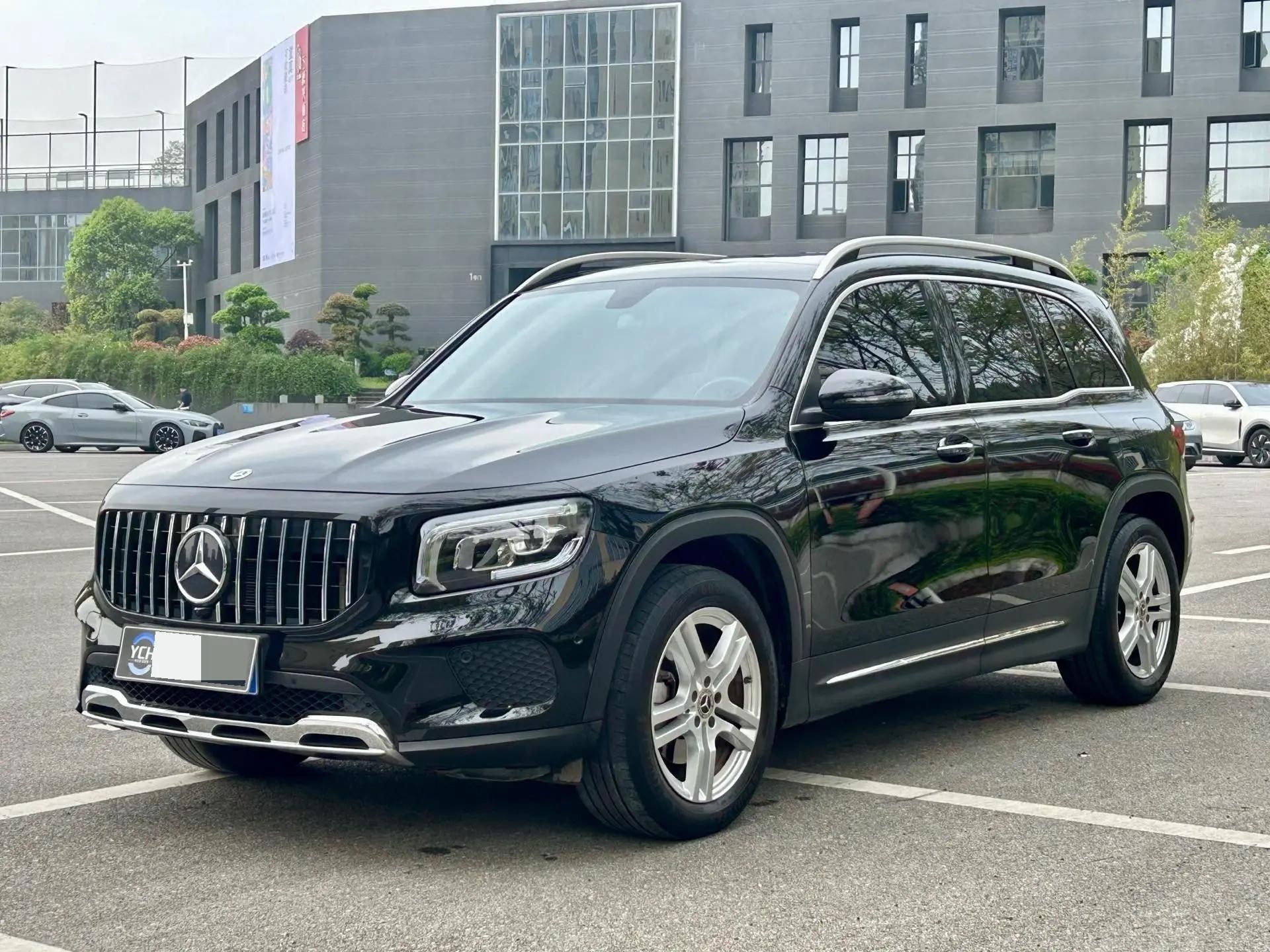 Mercedes Benz GLB 2022 model modified GLB 200 dynamic model