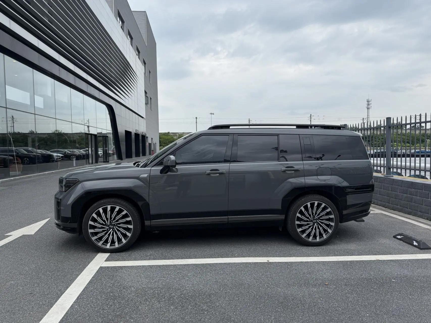 Shengda 2024 2.0T 4-wheel drive LUX HTRAC 2