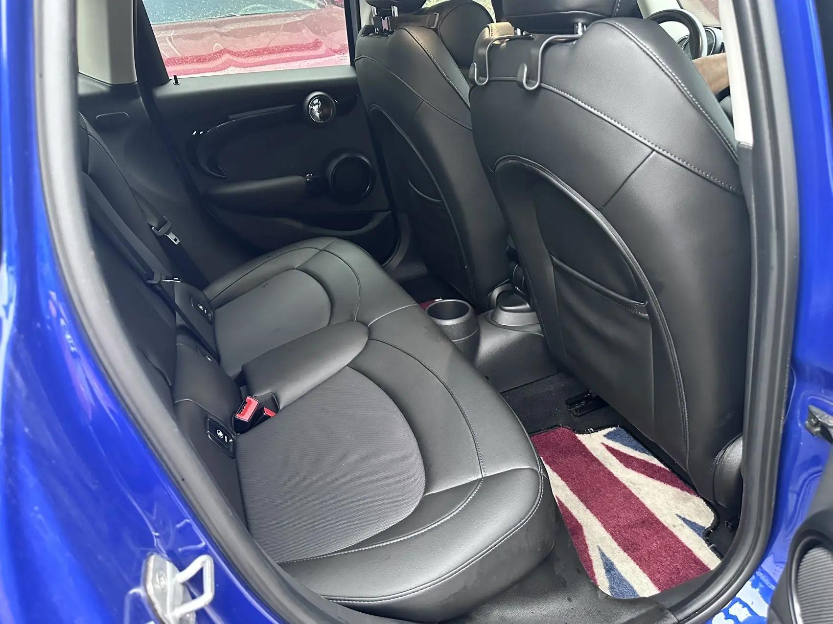 MINI 2020 1.5T COOPER Classic Five-Door Edition 4