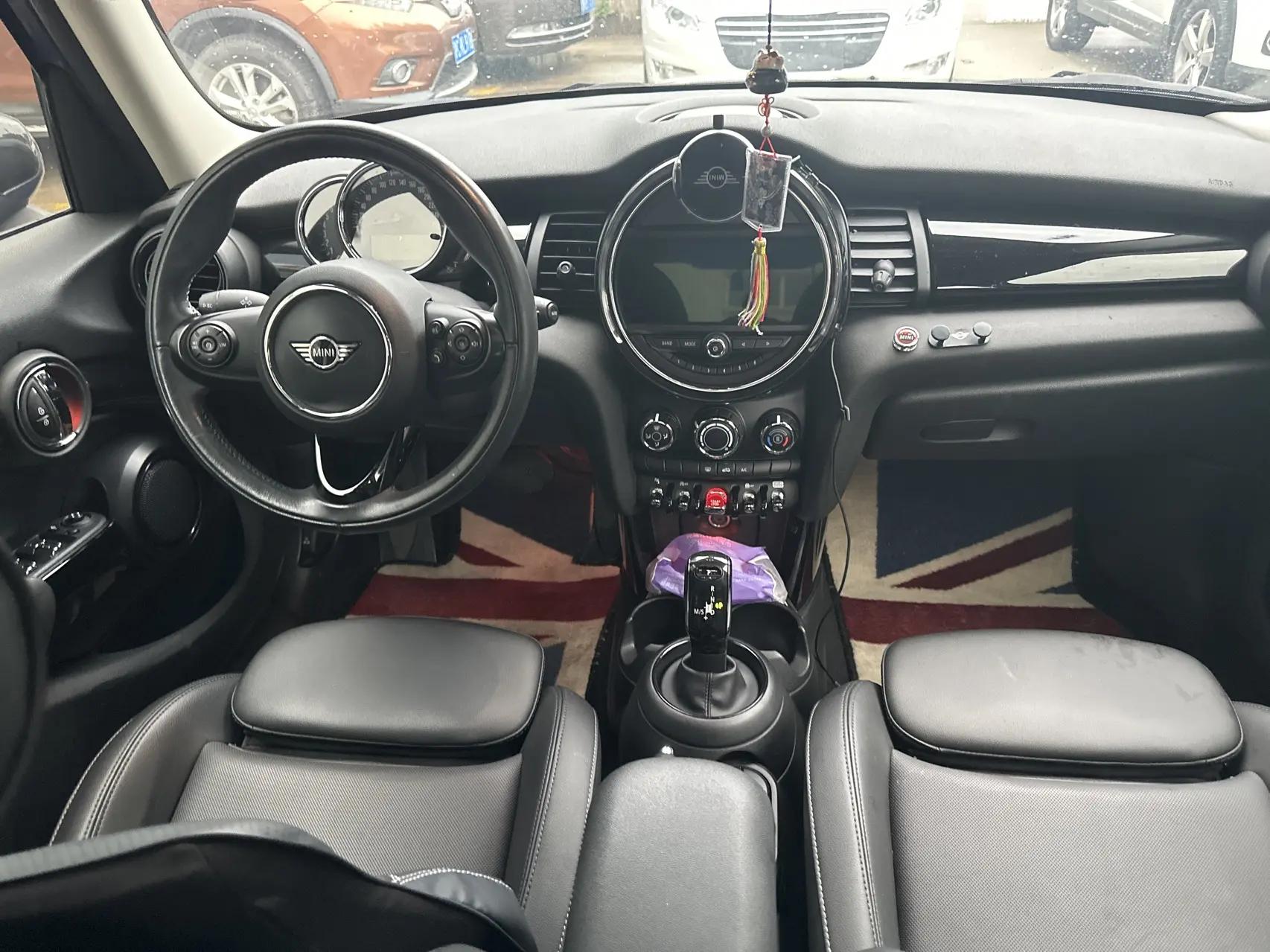 MINI 2020 1.5T COOPER Classic Five-Door Edition 5