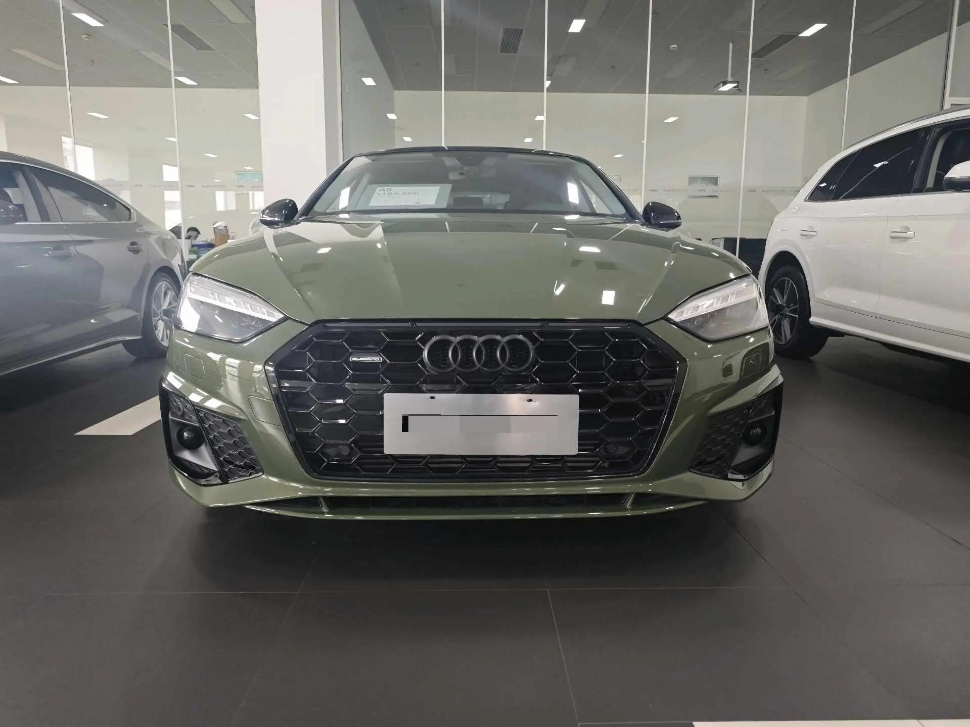 Audi A5 2021 Sportback 40 TFSI quattro Deluxe Dynamic 2