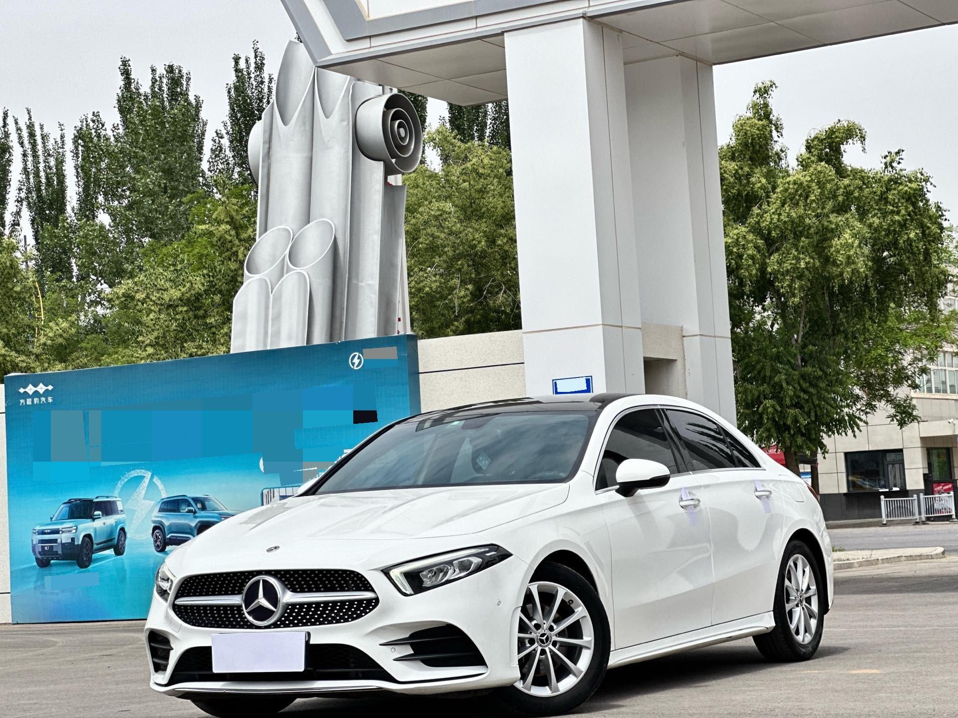 Mercedes Benz Class A 2022 A 200 L Sports Car Dynamic
