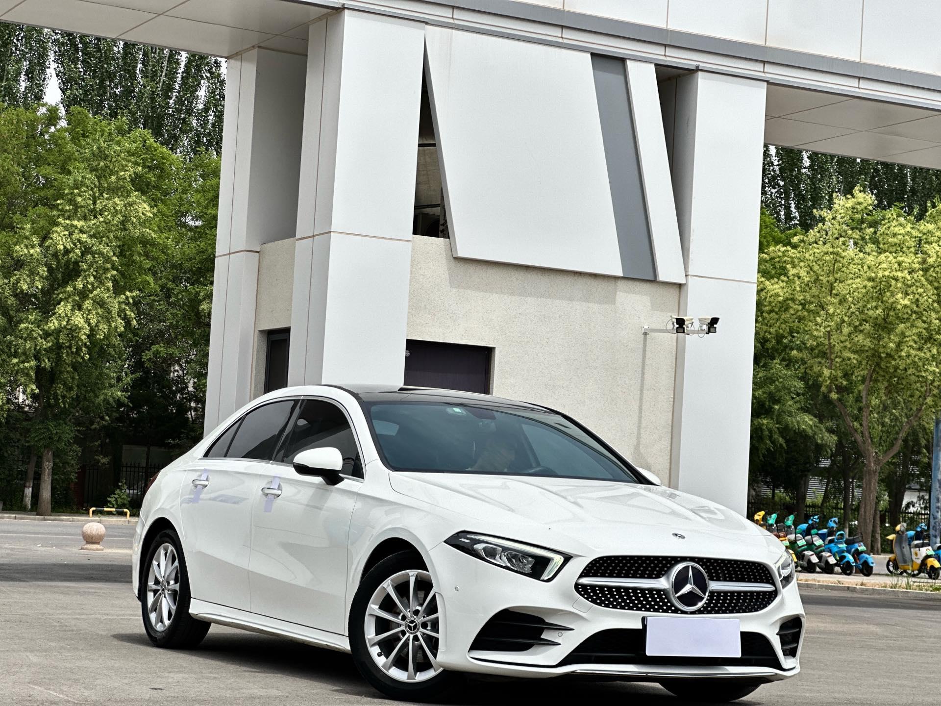 Mercedes Benz Class A 2022 A 200 L Sports Car Dynamic 3