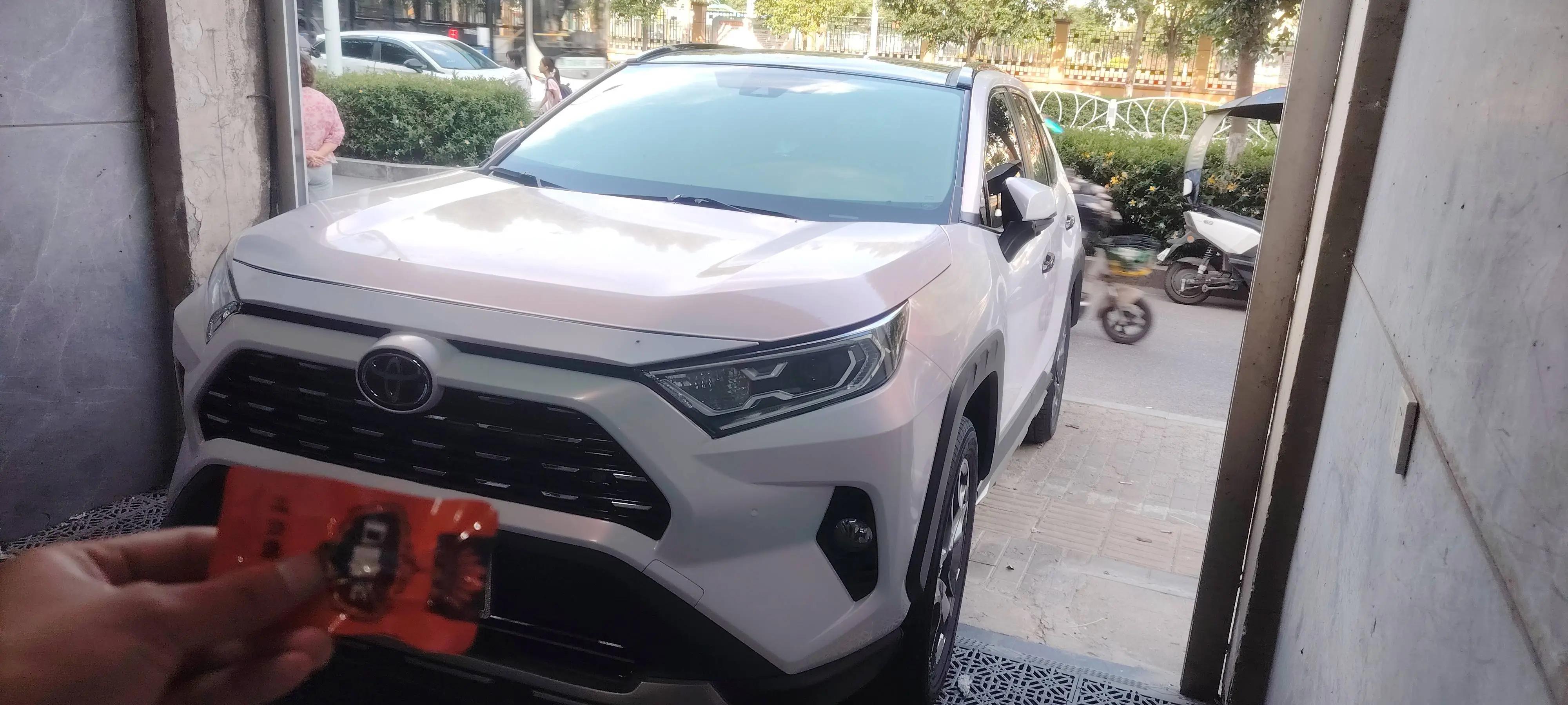 RAV4 Rongreleased 2022 2.0L CVT 4WD Premium Edition