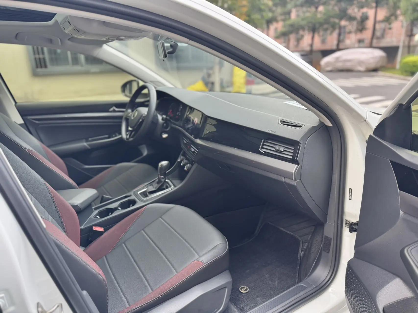Bora 2021 1.5L Automatic Comfort Zhilian Edition 15