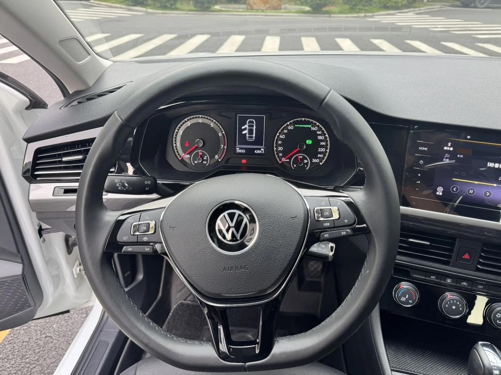 Bora 2021 1.5L Automatic Comfort Zhilian Edition 17