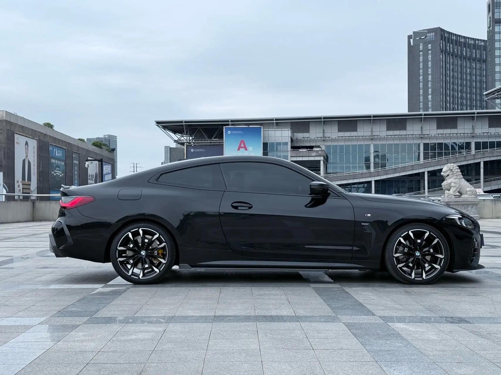BMW 4 Series (Imported) 2024 430i Coupe 2.0T M Sport Night Edition Automatic 2