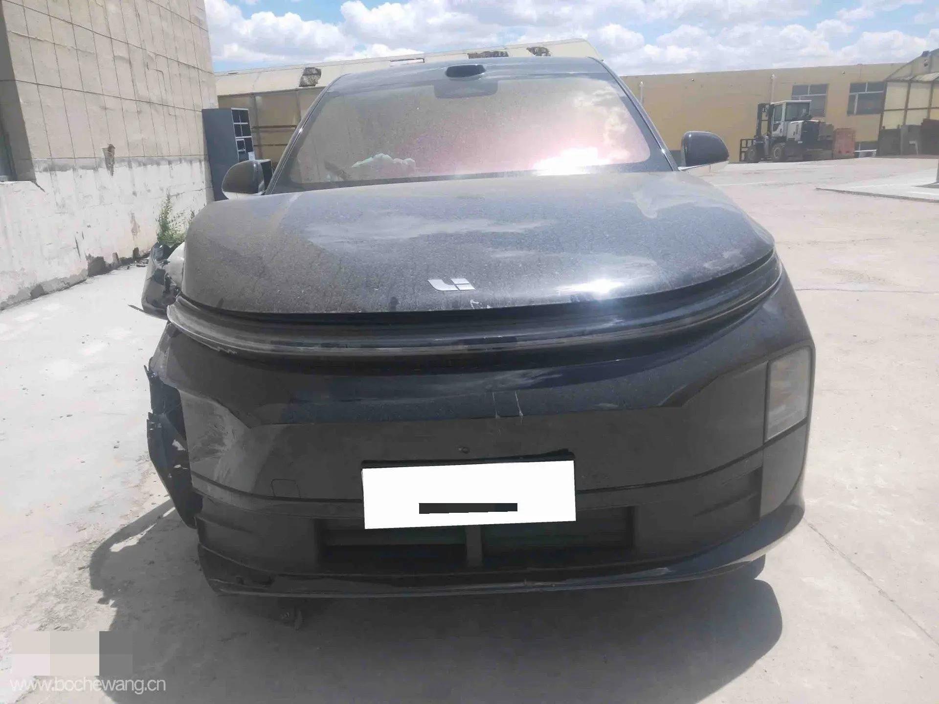 Li 2025 L6 Pro Intelligent Refreshed Version Automatic Transmission 3