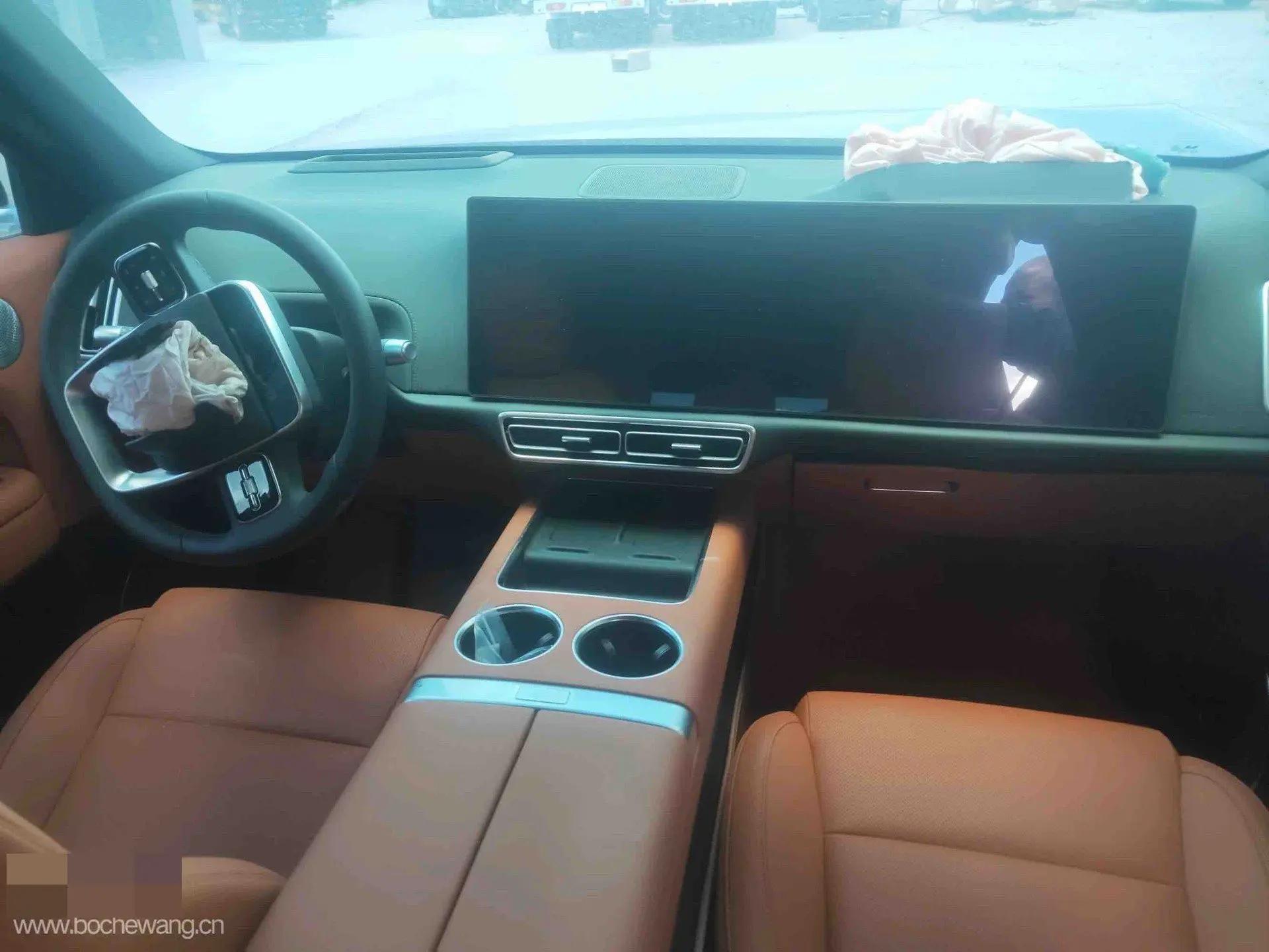 Li 2025 L6 Pro Intelligent Refreshed Version Automatic Transmission 6