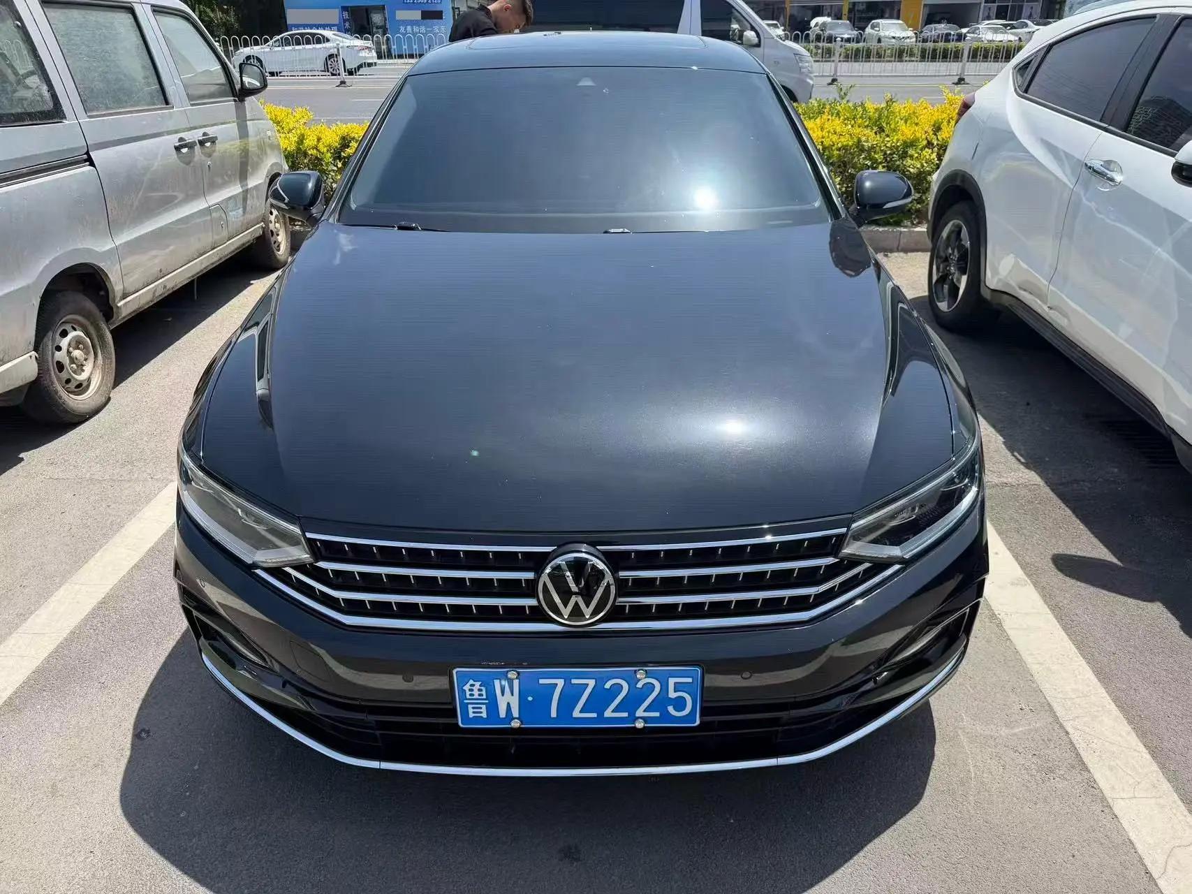 Magotan 2022 330TSI DSG Basic 2