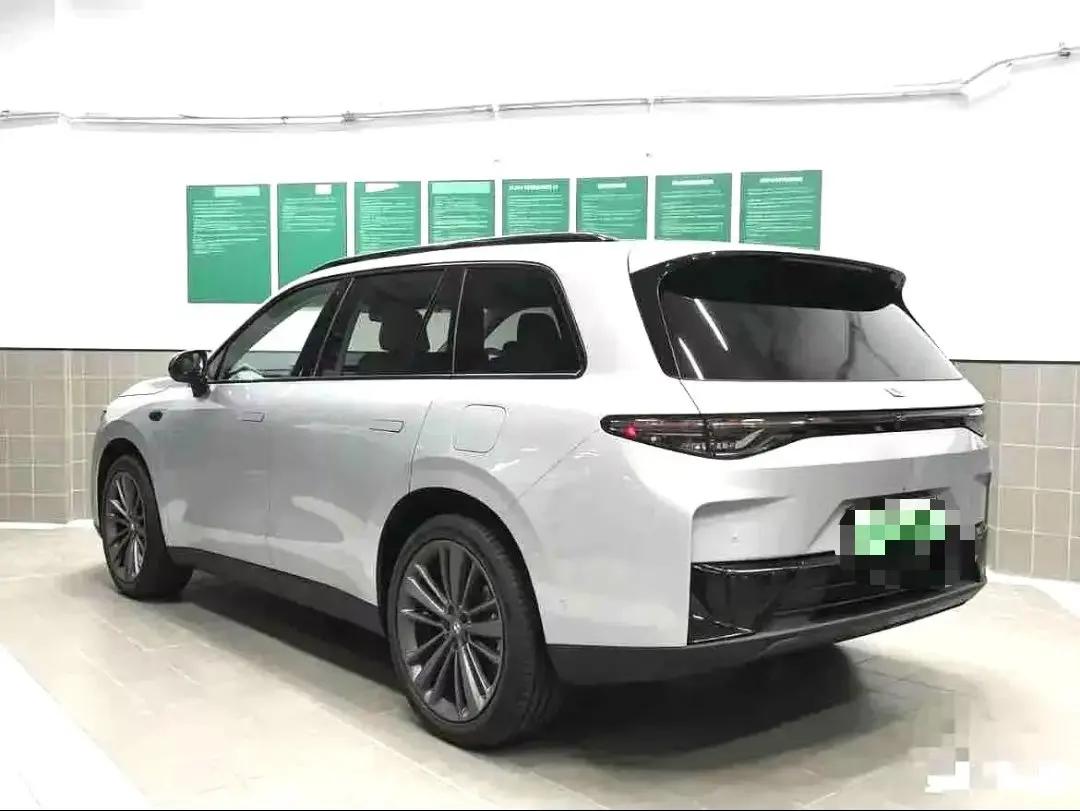 Leapmotor C16 2024 pure electric 520 exclusive edition 4
