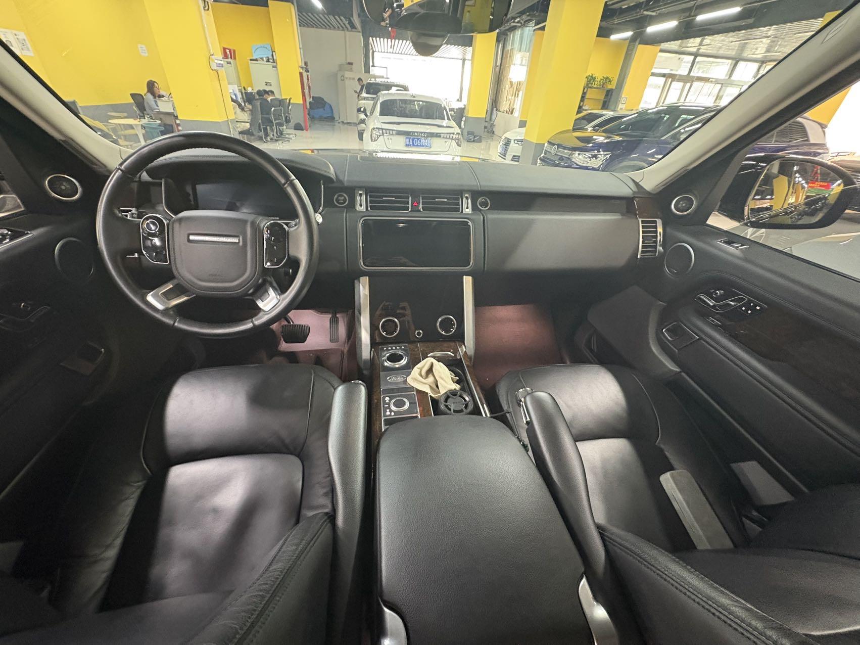 Range Rover 2022 3.0 L 6 360PS Shengshi Edition 5