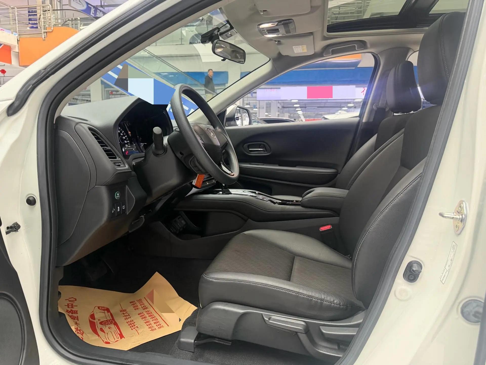 Vezel 2020 1.5L CVT Pioneer Edition 9