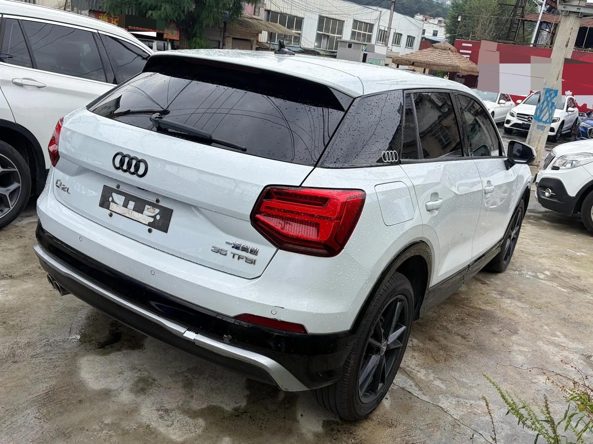 Audi Q2L 2021 35 TFSI Fashion Elegant 3