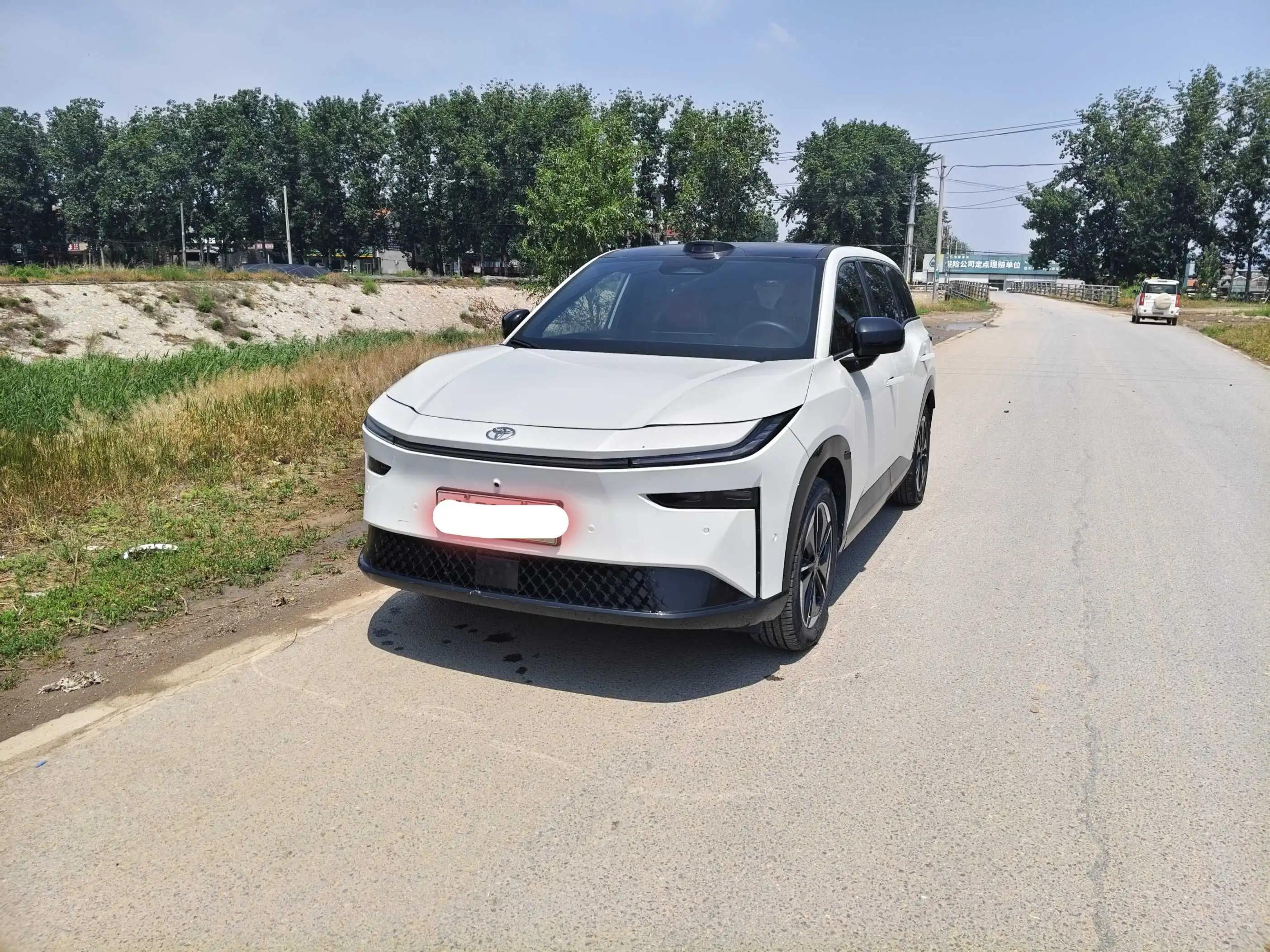 Toyota 2025 Platinum Intelligence 3X 520 Pro Advanced Intelligence Driving Edition Automatic Gear