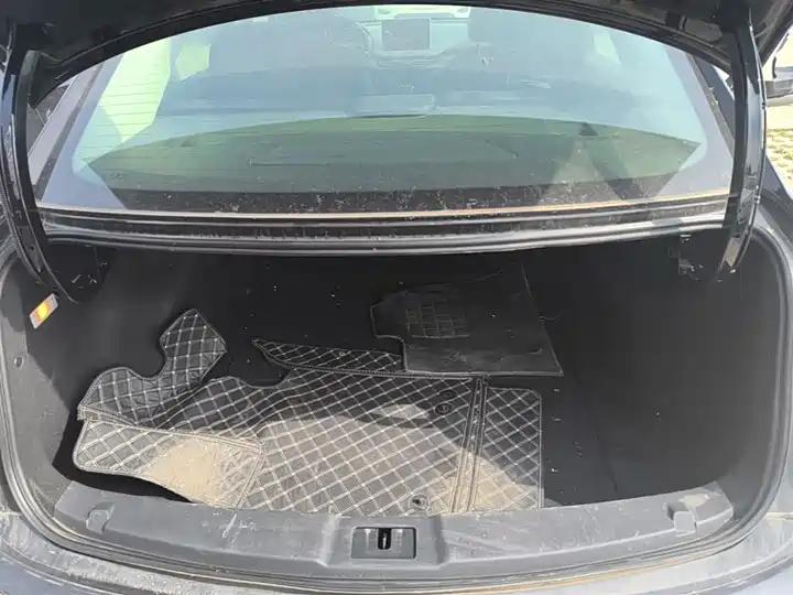 HongQi E-QM5 2021 net charging basic version 5 18