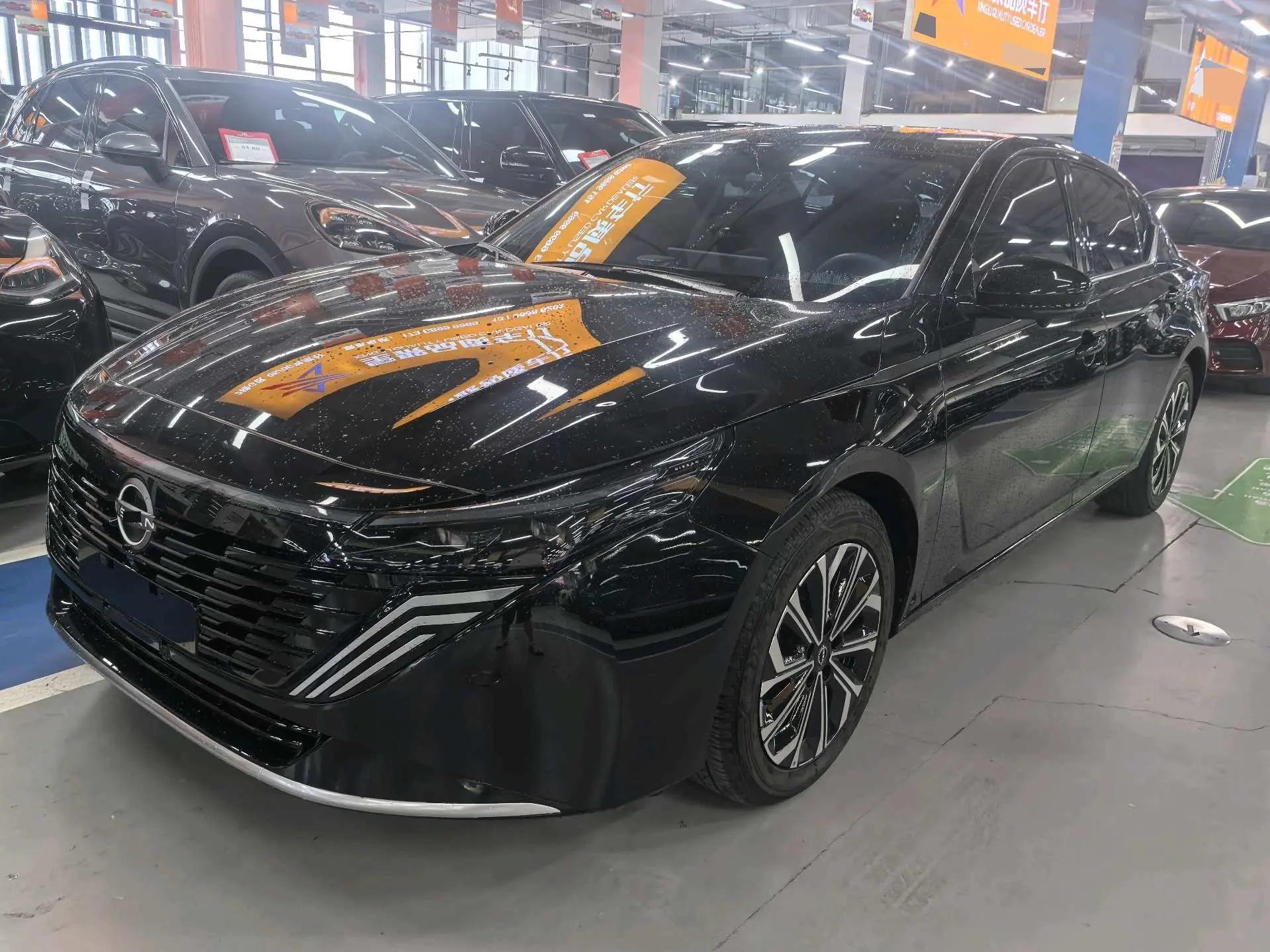 Open image lightbox: Nissan 2025 Teana 2.0 Stepless XL-TLS Pleasant Edition Automatic Gear