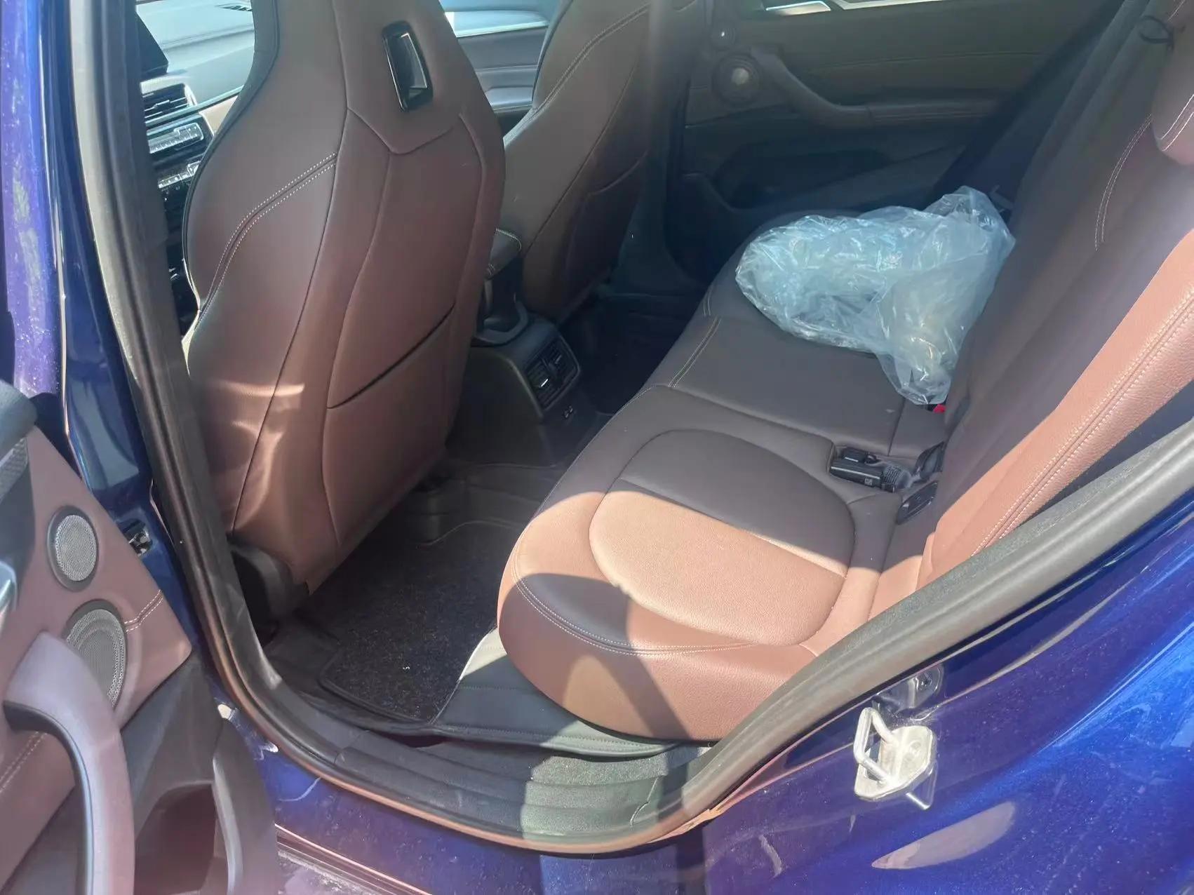 BMW X2 2020 xDrive25i M sports suit 4