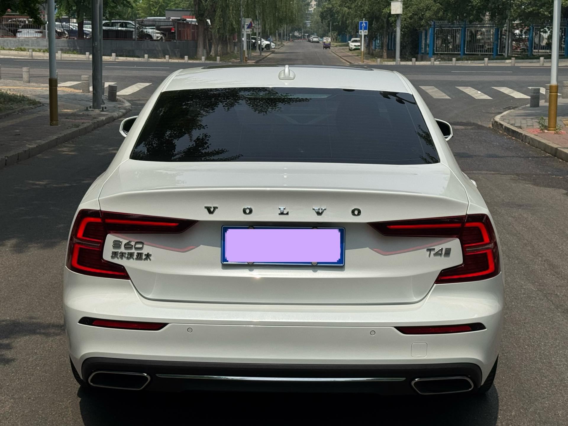 Volvo S60 2020 T4 Zhiyi Deluxe Edition 7