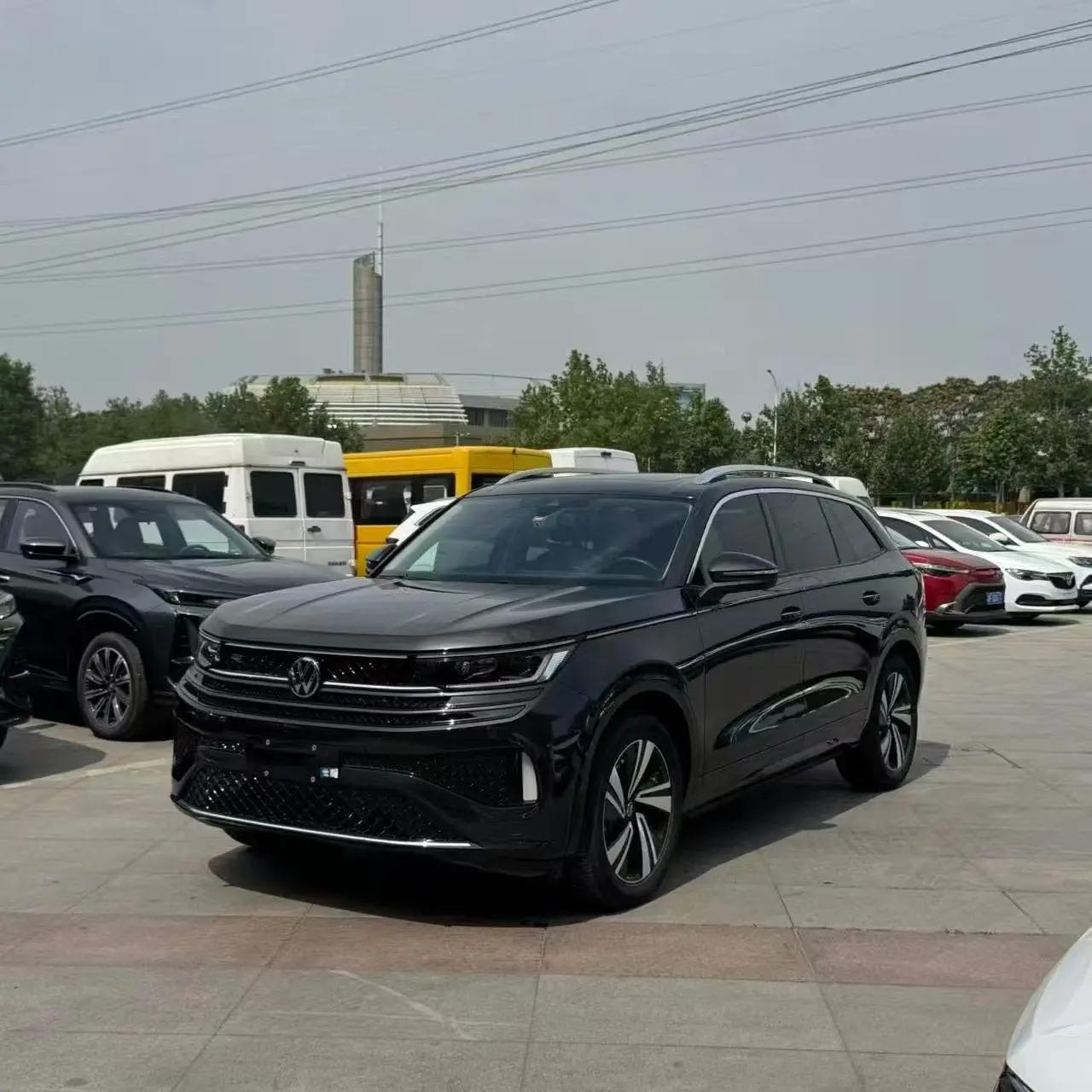 Volkswagen 2024 model tour R-Line 2.0TSI 380TSI four-wheel drive parade version automatic gear