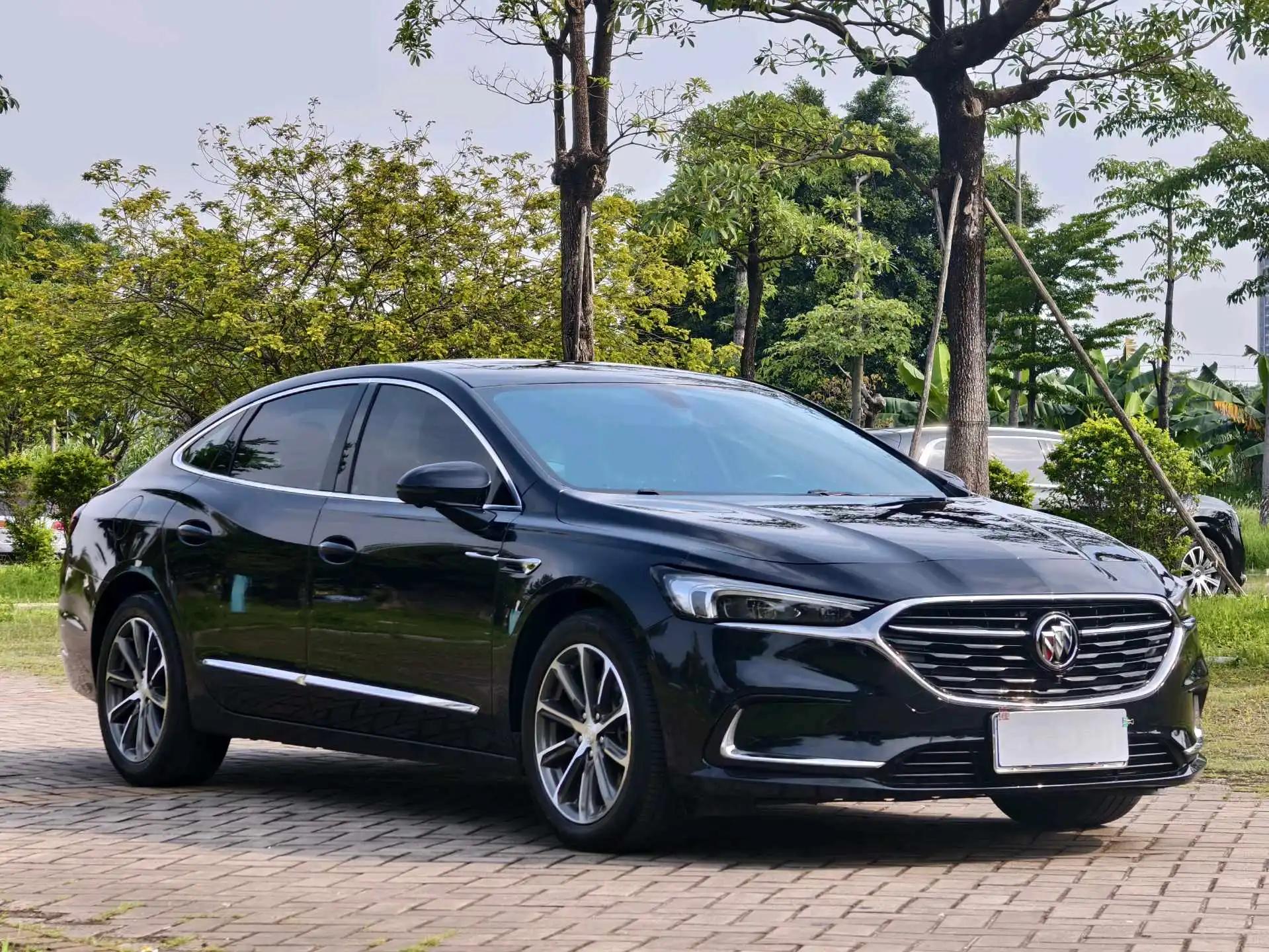 LaCrosse 2019 28T Luxury Model 3