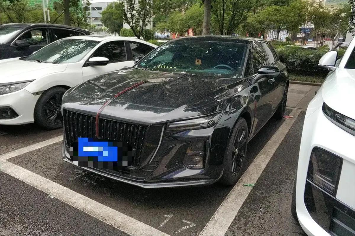 HongQi 2025 H5 2.0T Xuan Ying Edition Automatic Gear
