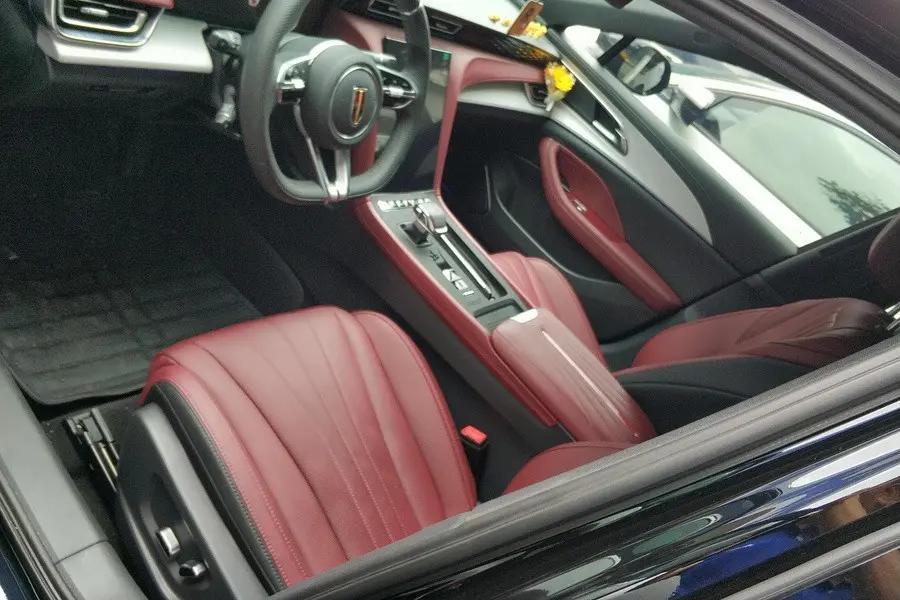 HongQi 2025 H5 2.0T Xuan Ying Edition Automatic Gear 4