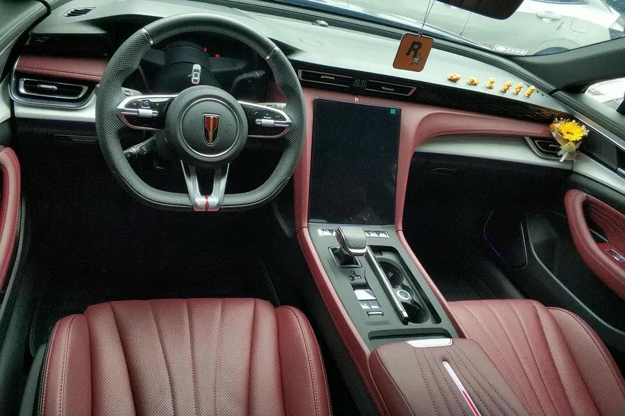 HongQi 2025 H5 2.0T Xuan Ying Edition Automatic Gear 5