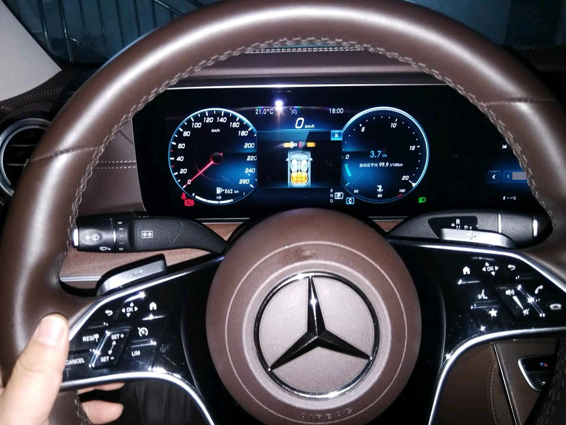 Mercedes Benz E-Class 2021 E 300 L Fashion 3