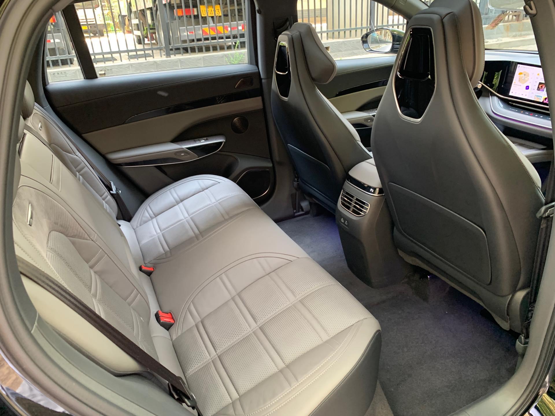 HongQi 2025 Tiangong 08 680 Four-wheel Drive Smart Edition Automatic Gear 13