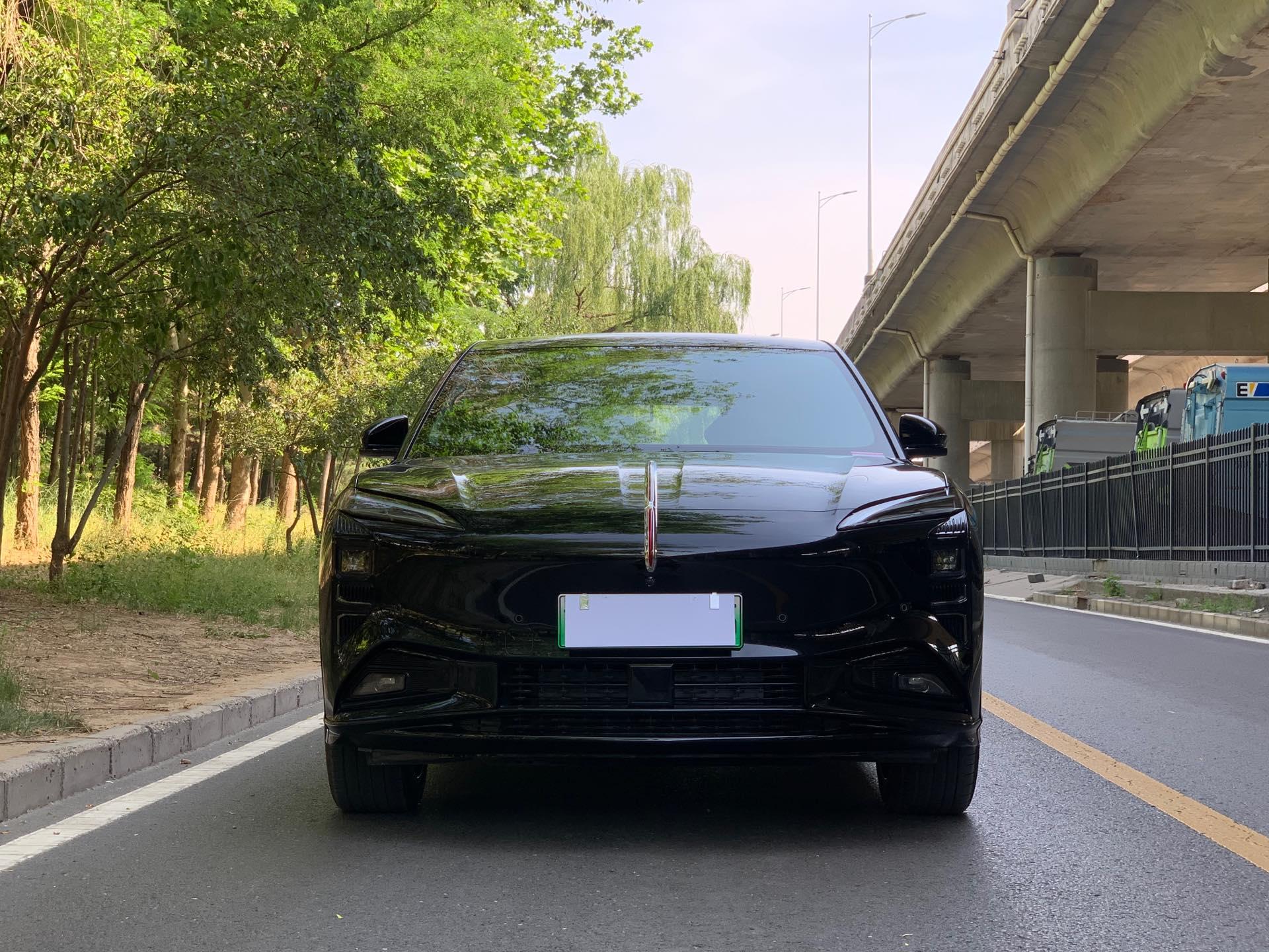HongQi 2025 Tiangong 08 680 Four-wheel Drive Smart Edition Automatic Gear 2