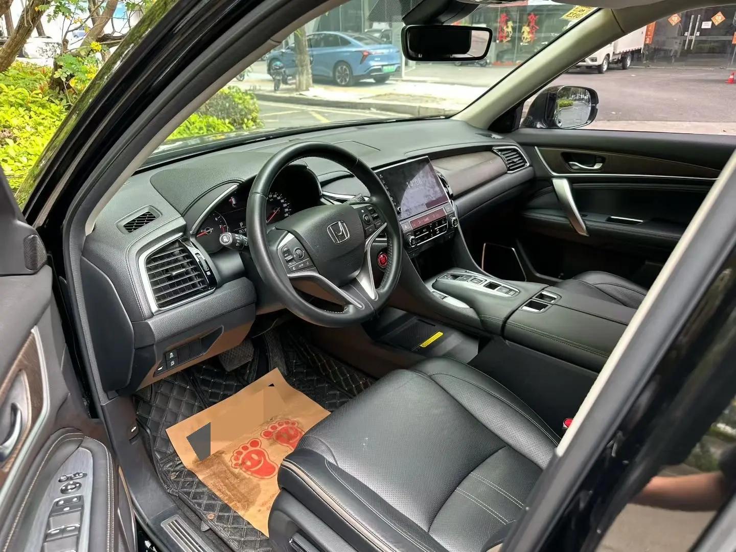 Crown Road 2020 370TURBO 4-wheel Drive Premium Edition 4