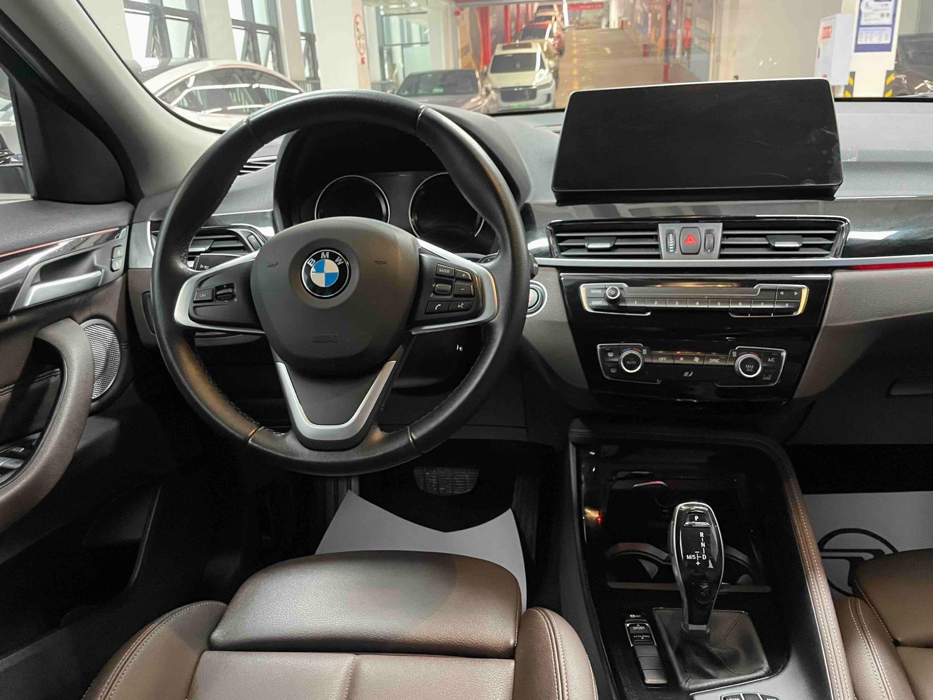 BMW X2 2020 sDrive20i M off-road set 5