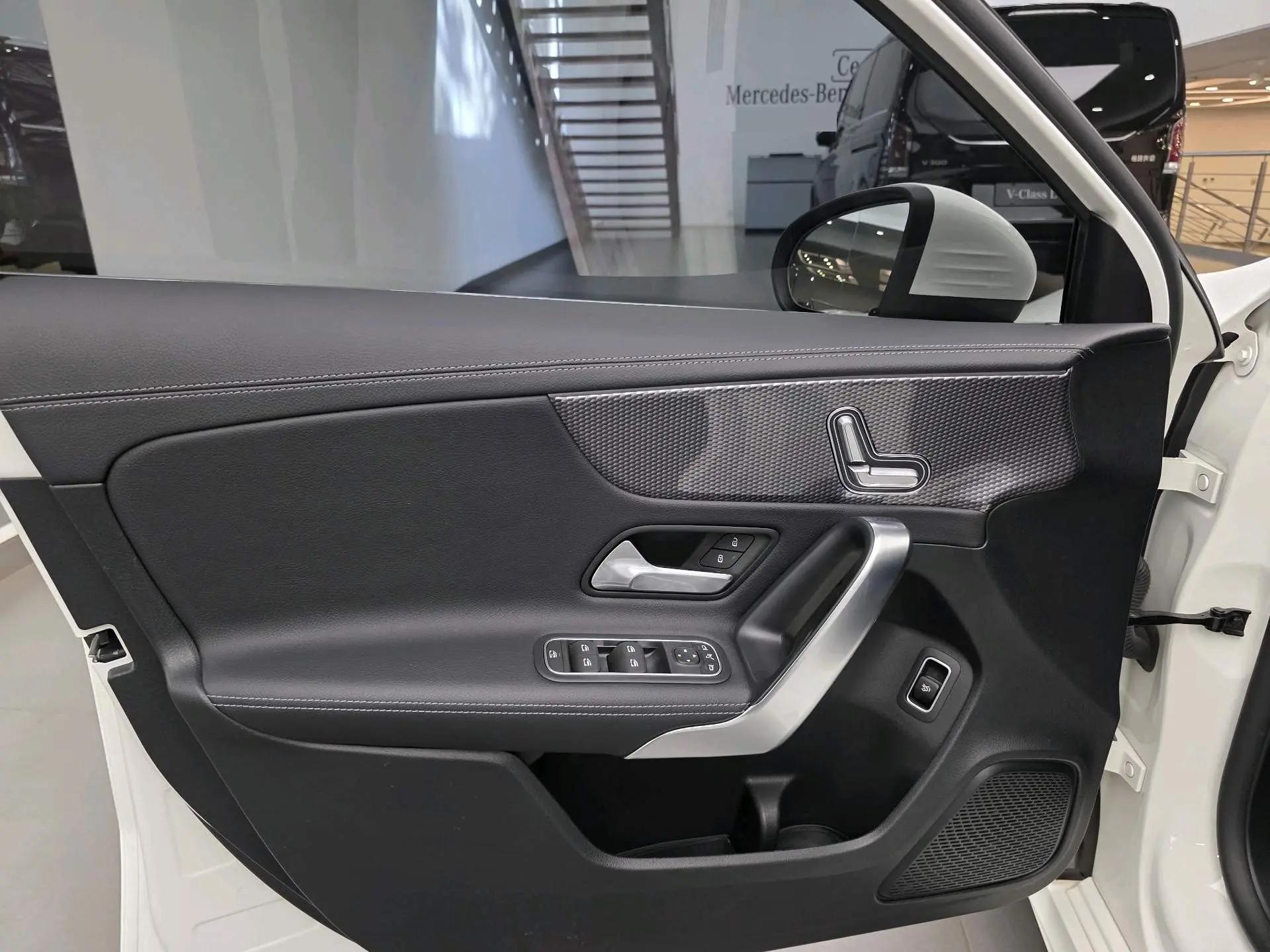 Mercedes Benz Class A 2021 A 200 L Sports Car Fashion Model 6