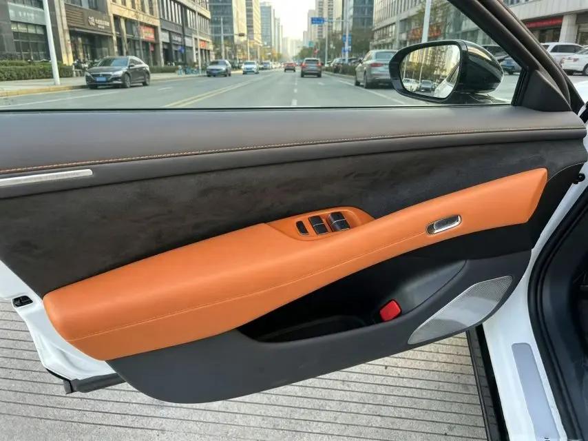 MI YU7 2025 Long Endurance Rear Drive Edition 8