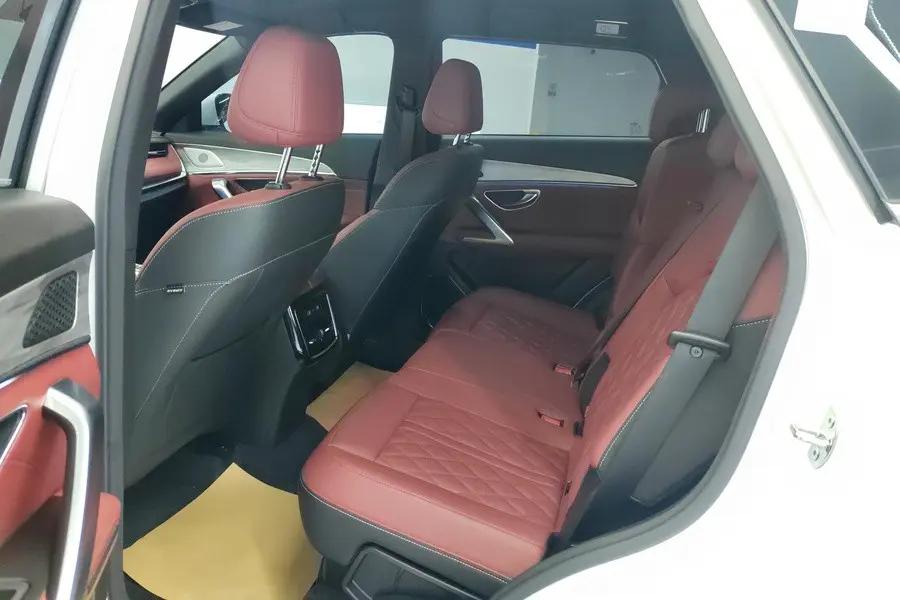 Jetour X70 PLUS 2024 1.6T DCT Premium Edition 5 7