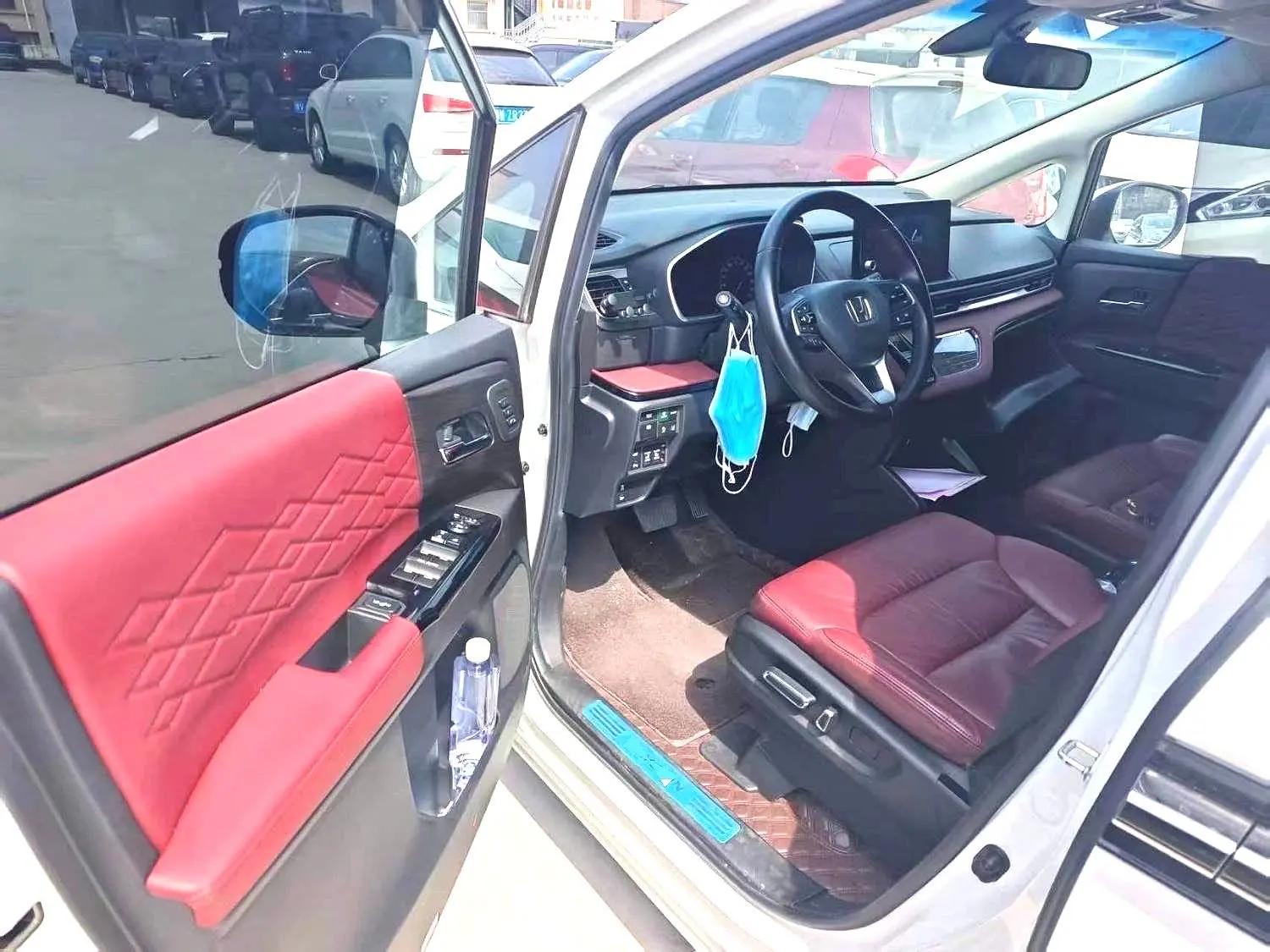 Elyson 2022 2.0L e:HEV Extreme Edition 5