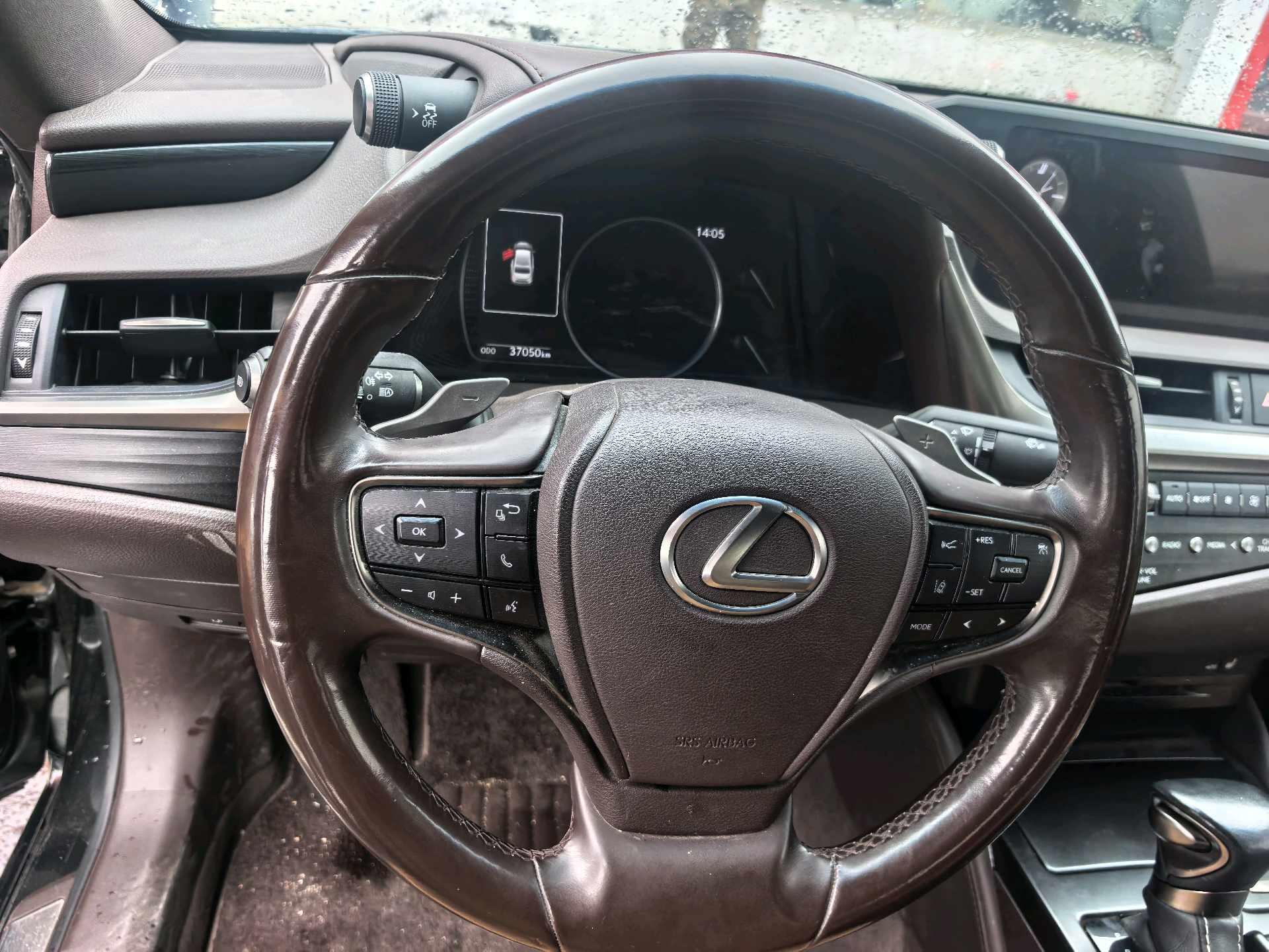 Lexus ES 2020 260 Excellence Edition 4